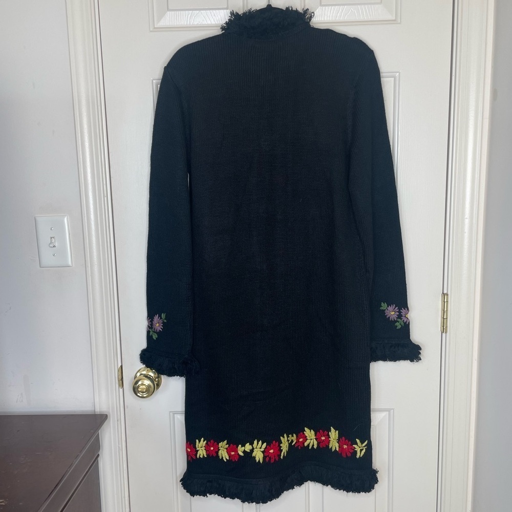 Vintage Newport News Embroidered Floral Button-Up Longline Cardigan | M - Picture 9 of 13